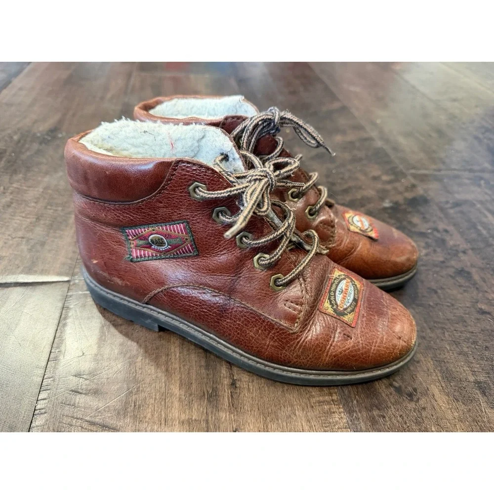 Vintage Womens World Traveler Company Leather Boots Sherling Lined Size 6.5‎